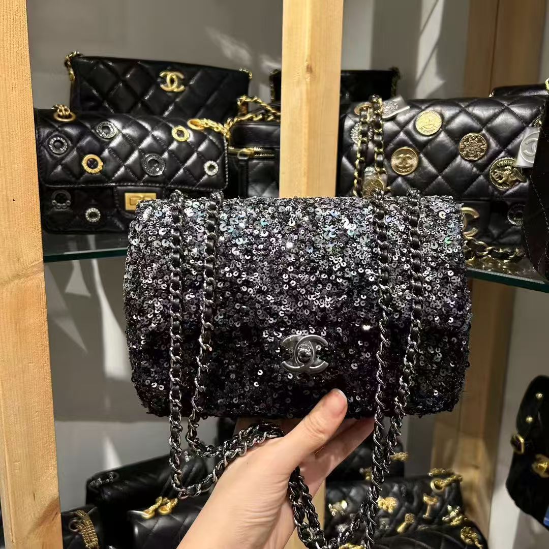 Chanel hand bag bling bling image 5