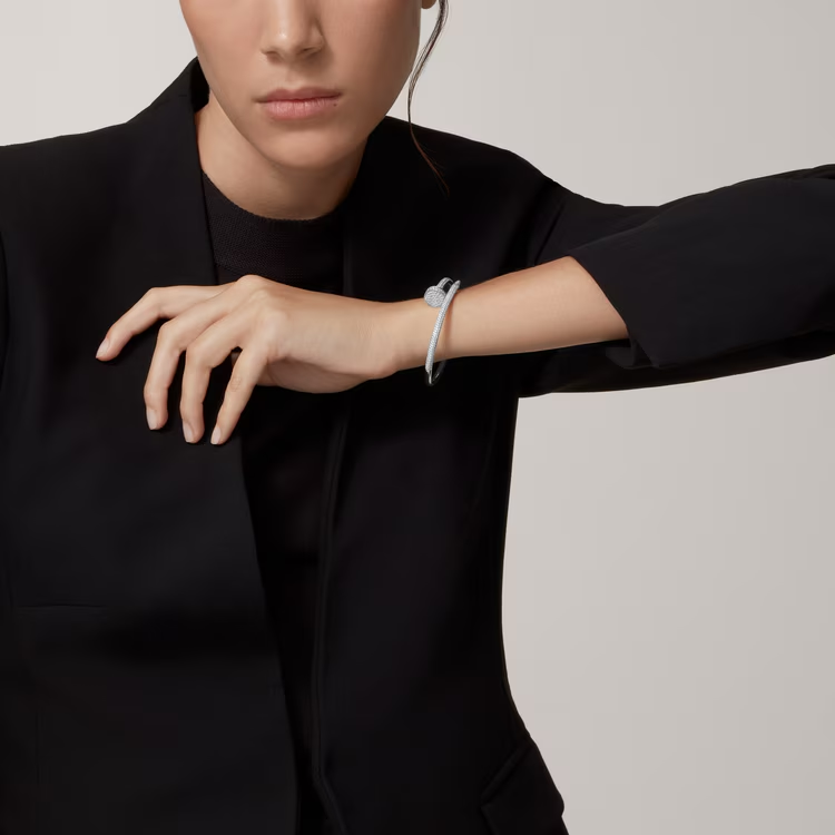 uste un Clou bracelet, classic model, diamonds alternate view